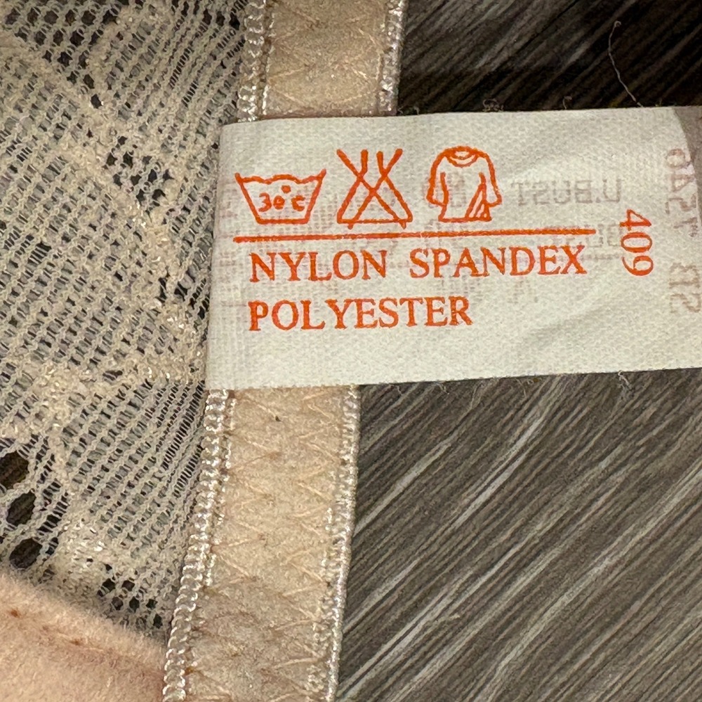 Vintage Wacoal Longline Lace Bra Peach Pink Pleated Underwire 32A Coquette Retro - Picture 13 of 13